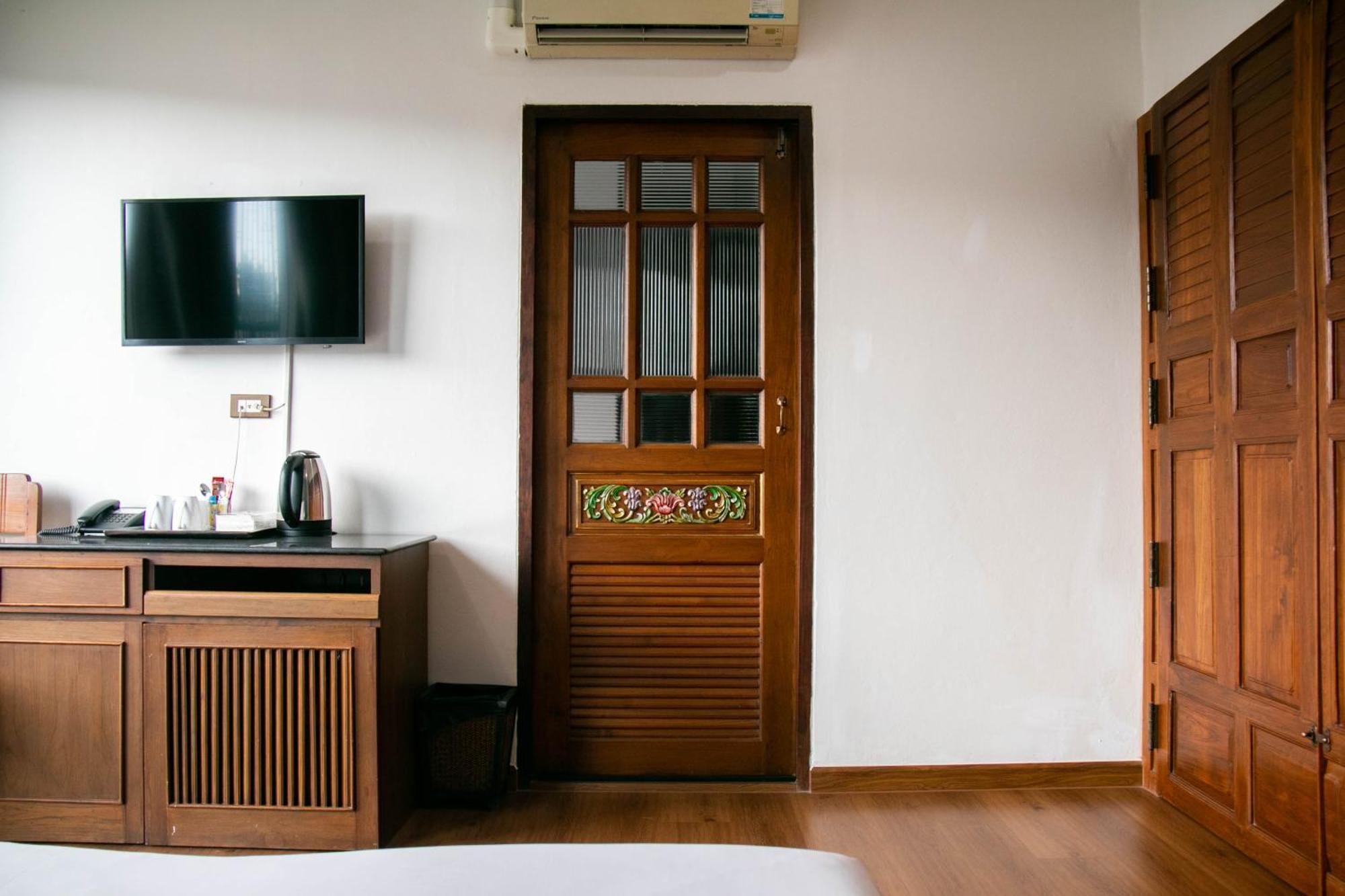 Lamphu Tree House Boutique Hotel กรุงเทพมหานคร ภายนอก รูปภาพ