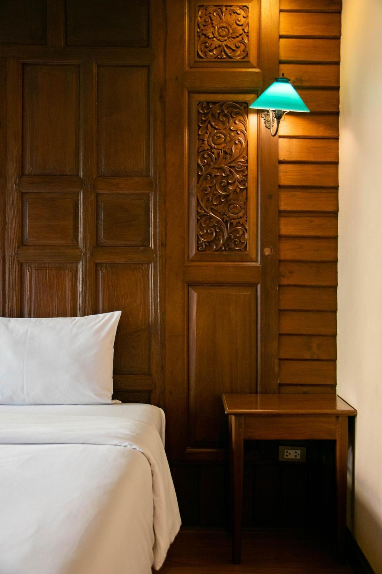 Lamphu Tree House Boutique Hotel กรุงเทพมหานคร ภายนอก รูปภาพ